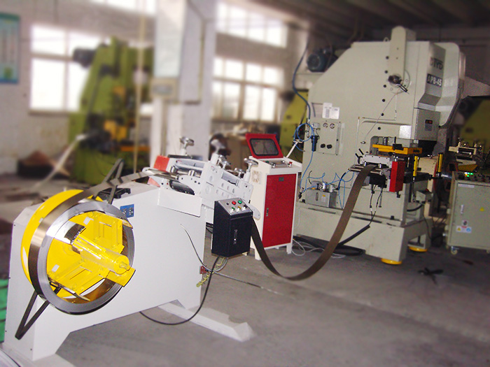 JNC servo feeder has low failure rate and high efficiency