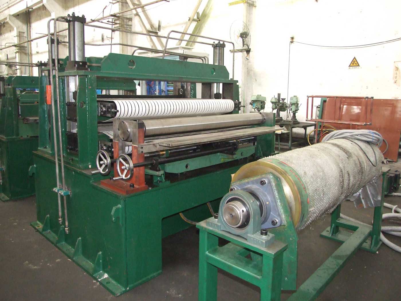 CNC Uncoiling Lelveing and Slitting Line 
